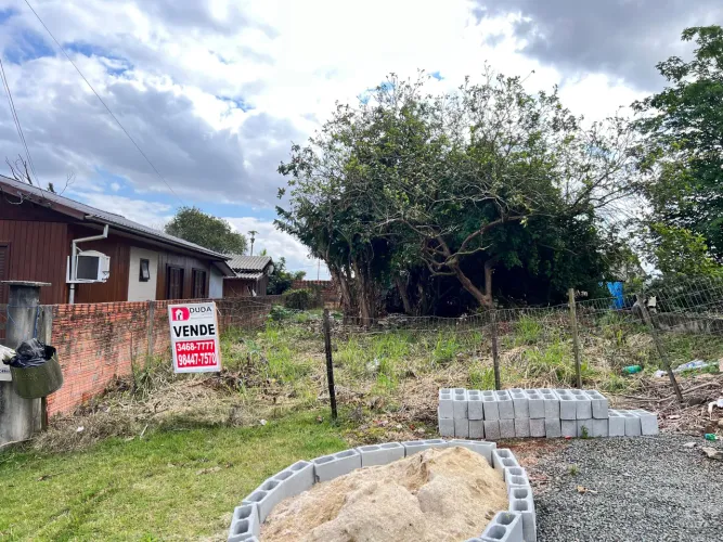 Terreno à venda no Jardim Montevidéu