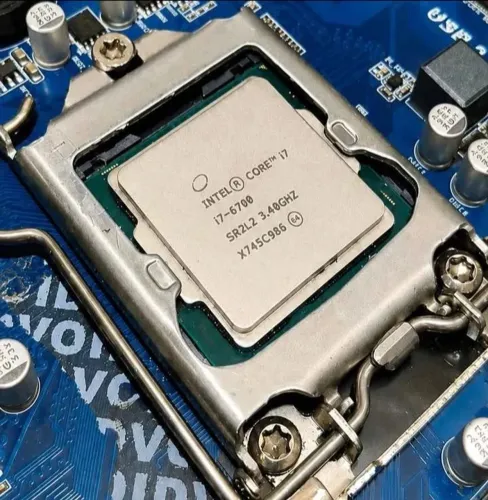 Intel Core i7-6700 4.0ghz (VÍDEO INTEGRADO)