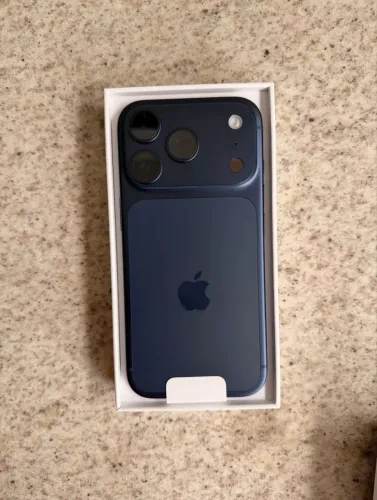 iPhone 17 pro max