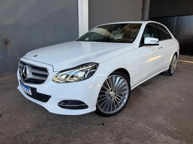 Mercedes-Benz E-250 CGI Avantgarde 2.0 TB 211cv Aut. 2016