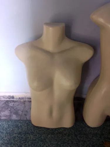 Manequins