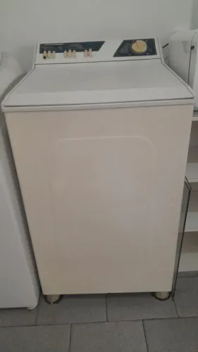 Máquina de lavar mondial 