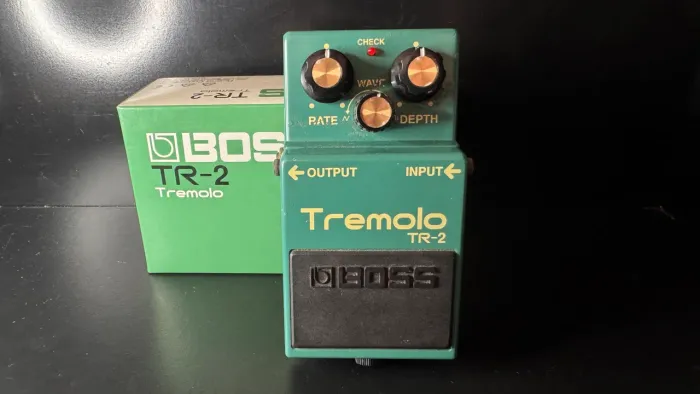 Pedal Boss Tremolo TR2