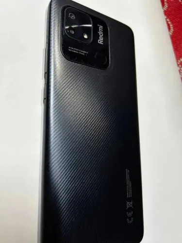 CELULAR REDMI 10A EM PERFEITO ESTADO 128 GIGA.  Falar comigo pelo whatsapp *49
