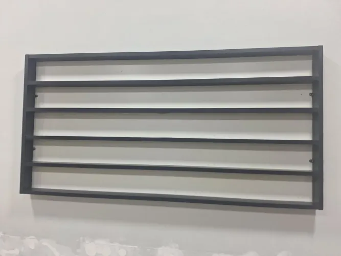 Vendo um expositor 120x60