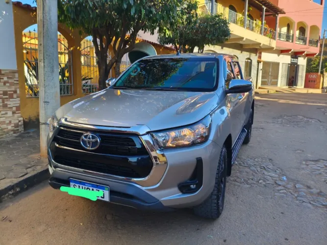 Toyota Hilux CD SRV 4X4 2.8 TDI Diesel Aut. 2024