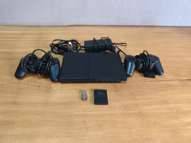 Playstation 2 muito novo Completo.