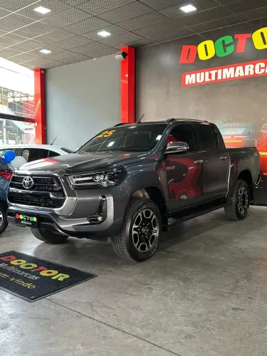 Toyota Hilux CD SRV 4X4 2.8 TDI Diesel Aut. 2025
