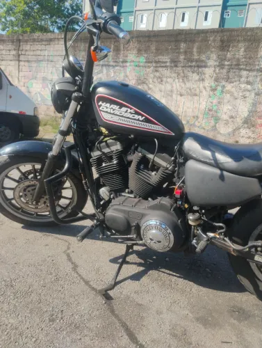 Harley Davidson nada a fazer pegar e andar