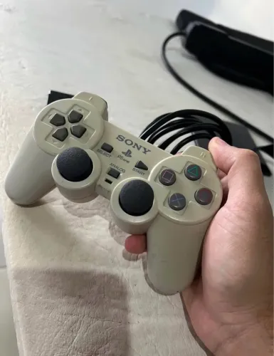 Controle PlayStation 1 (com defeito)