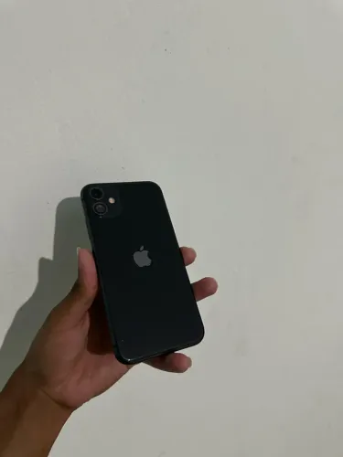 iPhone 11 64