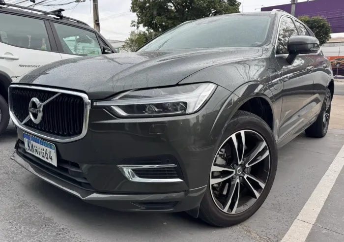 Volvo XC-60 XC 60 T-8 Híbrido Momentum 2.0 5P 2020