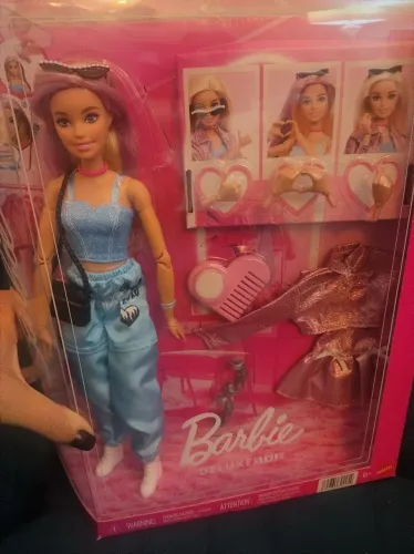 Barbie deluxe style original lacrada 