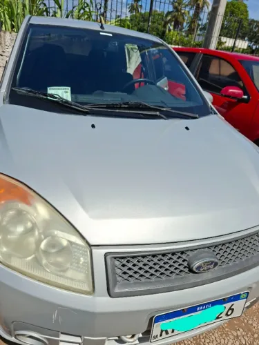 Ford Fiesta Sed. 1.6 8V Flex 4P 2008
