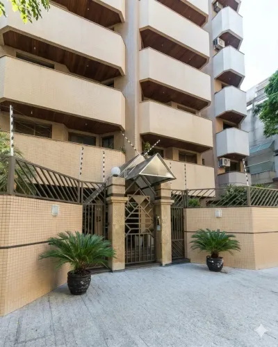 Seu Novo Lar na Zona 07 170 m², Mobiliado, Suíte e Garagem