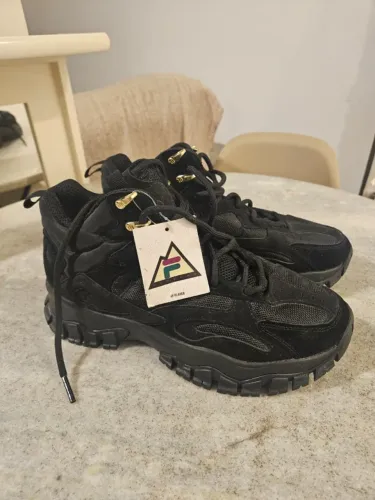 Tênis/Bota/Coturno Fila Original All Black - Tamanho 39 - Novo