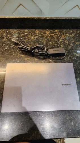 Notebook Samsung Book i3 8gb ram 256gb ssd m2 gen4
