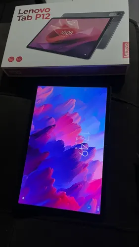 Tablet Lenovo Idea Tab Plus Cinza com 12.1", Wi-Fi, Octa Core, 8GB, 128GB