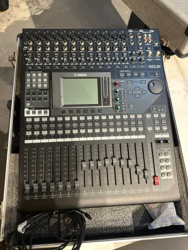 Mesa Yamaha 01v96i
