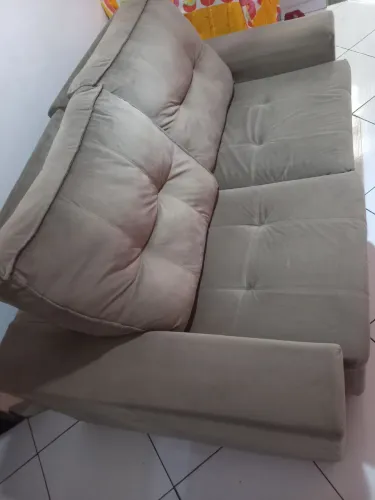Sofá retrátil