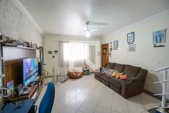 Casa à Venda - Vila Carrão, 3 Quartos, 224 m2