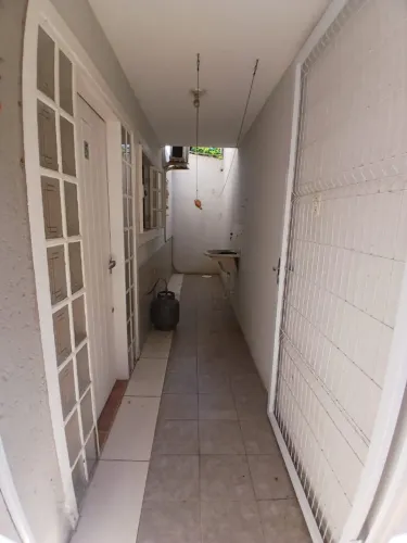 Alugo loft anual - Centrinho dos Ingleses