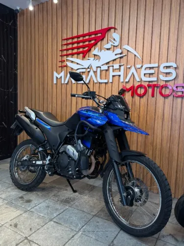 Lander 250 ABS 2025 Seminova - Financiamento bancário e cartão