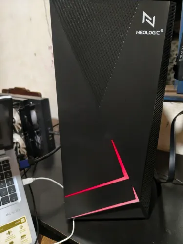 Computador Desktop am4 atlhon 200ge 8gb ddr4 Pc 120gb SSD.