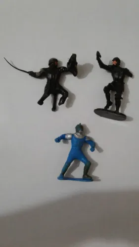 lote de soldados antigos para restauro