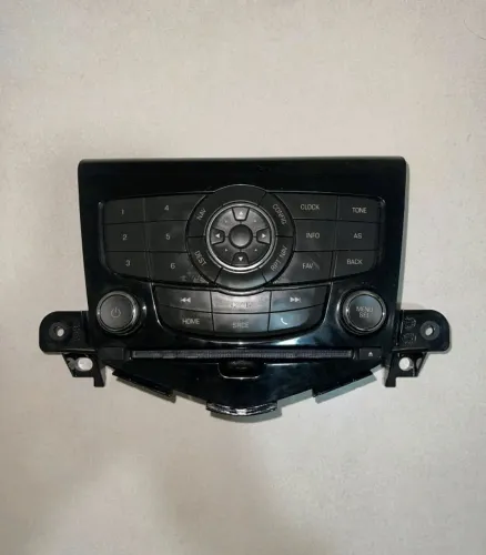 Comando Central Painel De Som Rádio Chevrolet Cruze 2012 A 2016