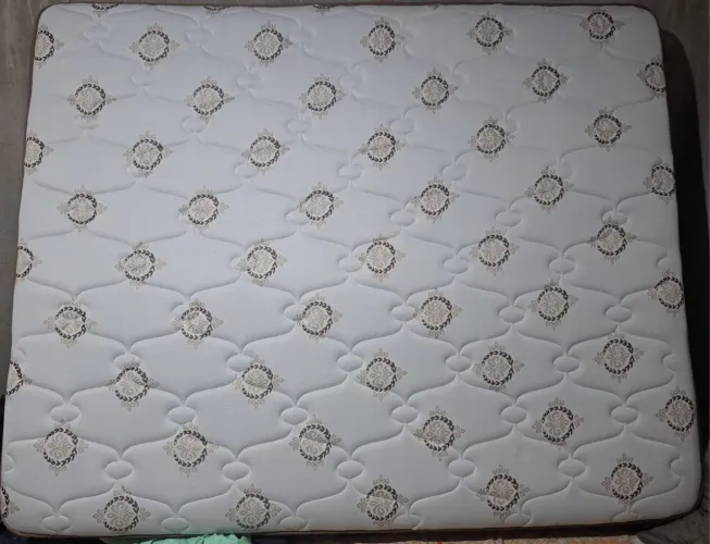 Colchão Queen Probel sem uso