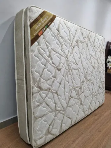 Colchão ouro Spring Ortobom , sem uso, aceito cartão e entrego grátis 