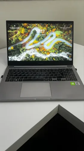 Notebook Samsung Book X50 i7 10ª geração