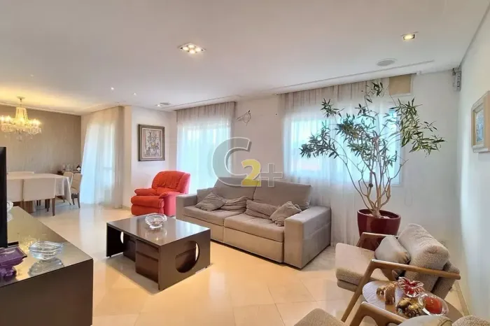 Imóvel para venda com 170 metros quadrados com 3 quartos, 3 suítes, 3 vagas  em Vila Roman
