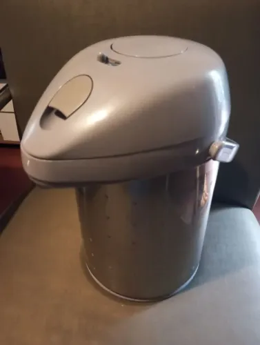 Garrafa térmica japonesa 2 litros