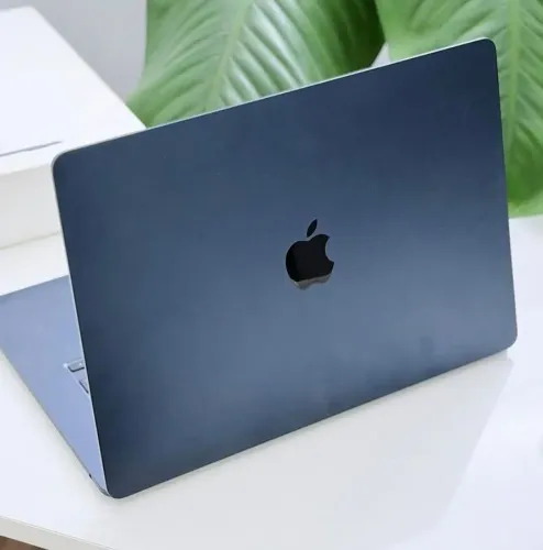 MacBook Air M5 13 2026 -- 512GB 16GB RAM - Lacrado Original