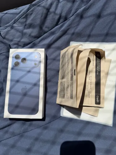 vendo iphone 17 Pro Max azul