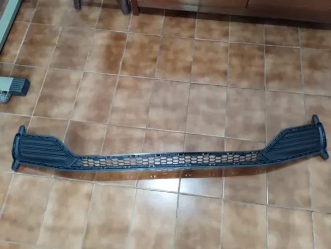 Acabamento Colmeia Pára-Choque HB20