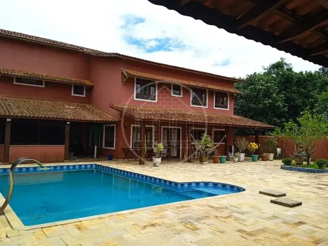 Sobrado com 4 quartos para venda ou aluguel na Condomínio Fazenda da Ilha em Embu-Guaçu