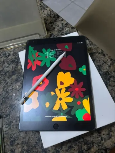 iPad 9ª Geração 64GB - Impecável + Caneta e Carregador (Aceito Troca por Superior)