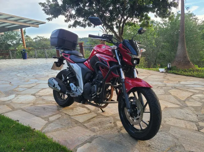 Yamaha Fazer 250 - EXCELENTE 
