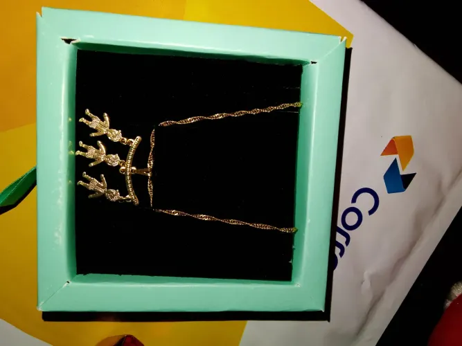 Cordão de ouro feminino