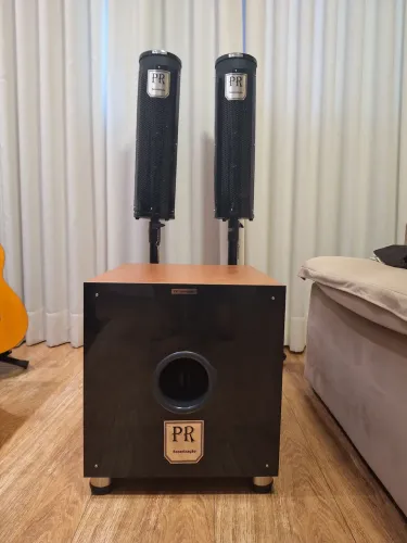 Vendo conjunto de som para som ao vivo e karaoke 