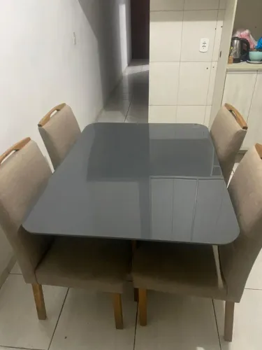 Mesa de vidro 4 cadeiras