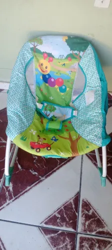 Vende-se essa cadeirinha de descanso