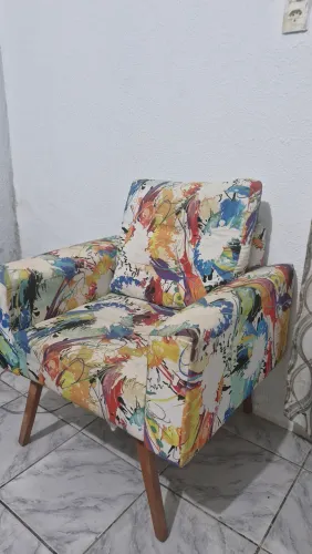 Duas poltrona..