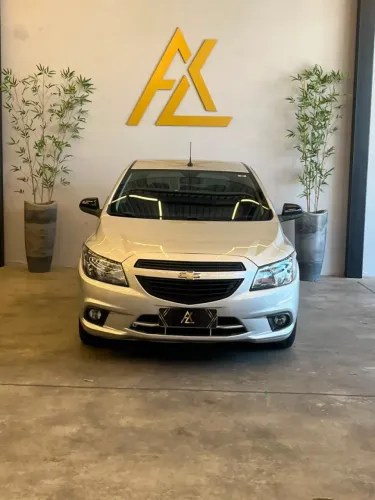 Chevrolet Onix JOY Hatch 1.0 8V Flex Mec. 4P 2019