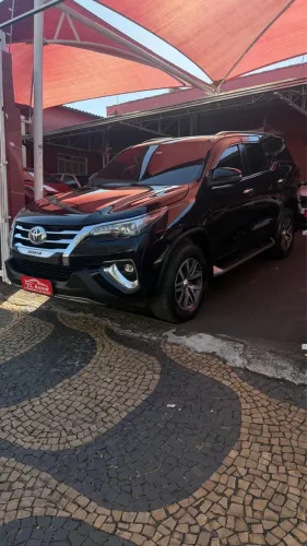 Toyota Hilux SW4 SRX 4X4 2.8 TDI 16V Dies. Aut. 2020