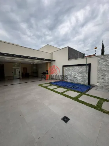 Casa com Piscina e Avaliação Recorde no Setor Recreio Panorama, Goiânia  Próxima ao Shoppi