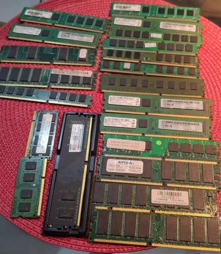 Vendo essas 21 memórias vários tipos